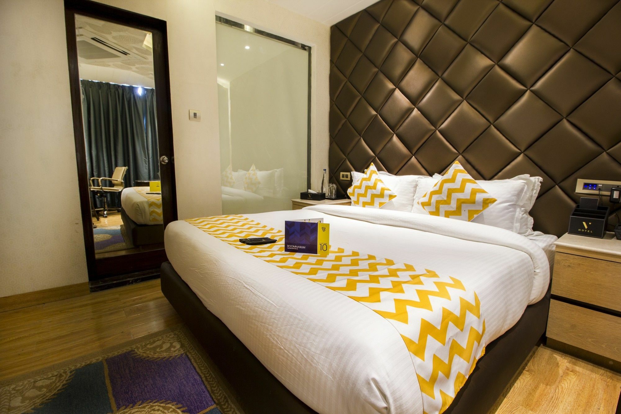 FabHotel Prime V Hussainganj Lucknow Bagian luar foto